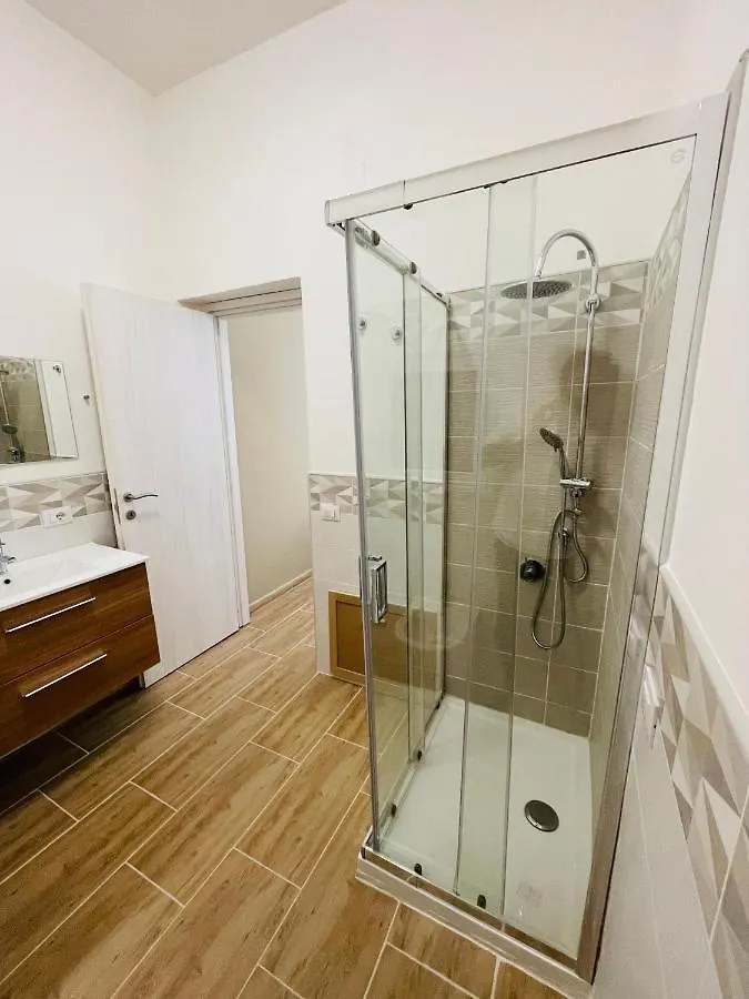 Гостевой дом Mika House Rooms Палермо